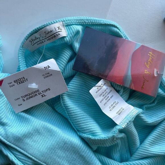 NWT Haley & June Women’s Turquoise Halter Cropped Top XL - Picture 4 of 4